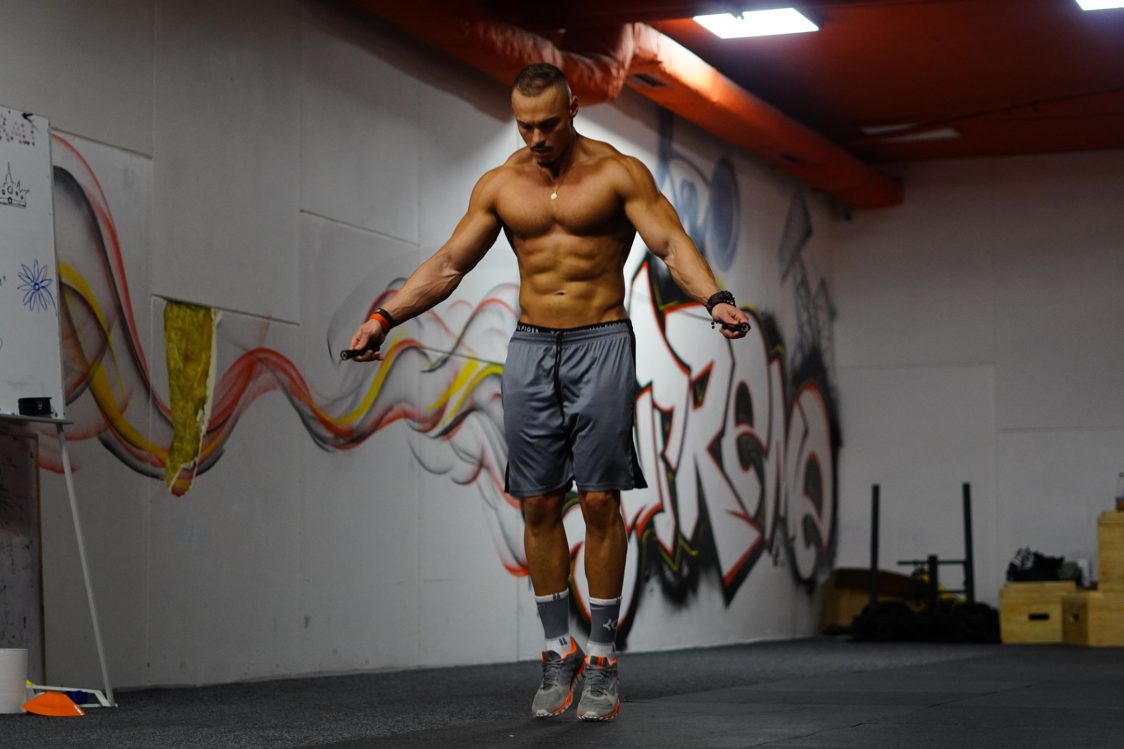 Избегавајте претерану активност и не кажњавајте себе због преједања прекомерним вежбањем