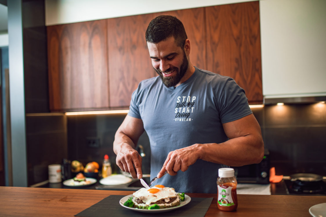 Како прилагодити унос енергије за губитак тежине или повећање мишића