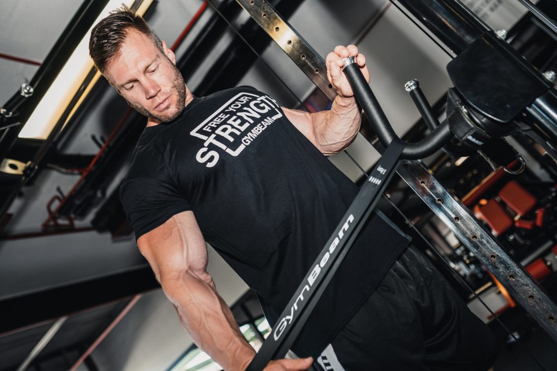 Да ли је исправно желети тело попут Арнолда Шварценегера у временима његове највеће славе или задњицу попут Џеј Ло?