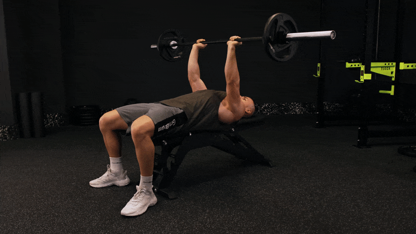 Како изводити уски Bench Press?